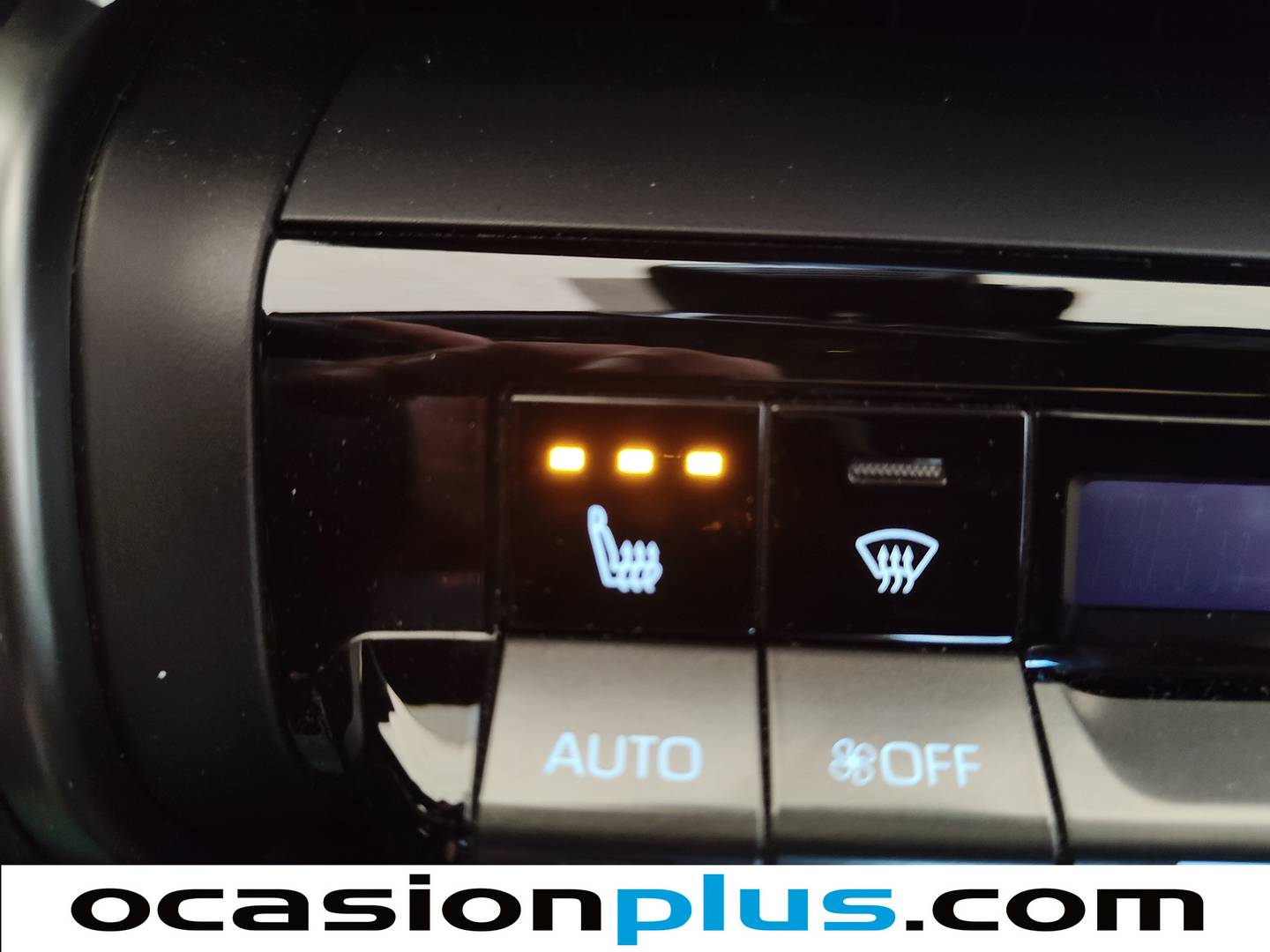 Extras del Toyota C-HR Toyota C-HR 200H GR Sport AWD-i (196 CV)