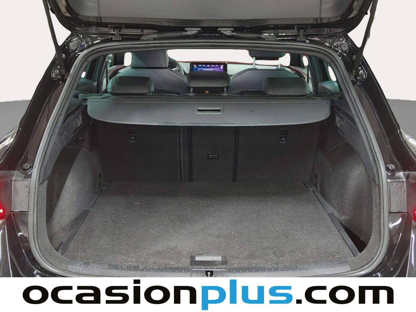 Foto Seat León SEAT León ST 1.5 eTSI S&S FR Go L DSG  (150 CV)