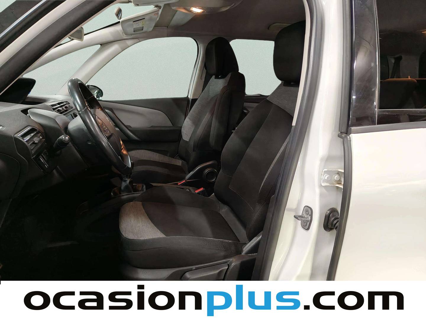 Foto asientos delanteros Citroën Grand C4 Picasso Citroën Grand C4 Picasso PureTech 130 S&S Live (130 CV) 7 Plazas