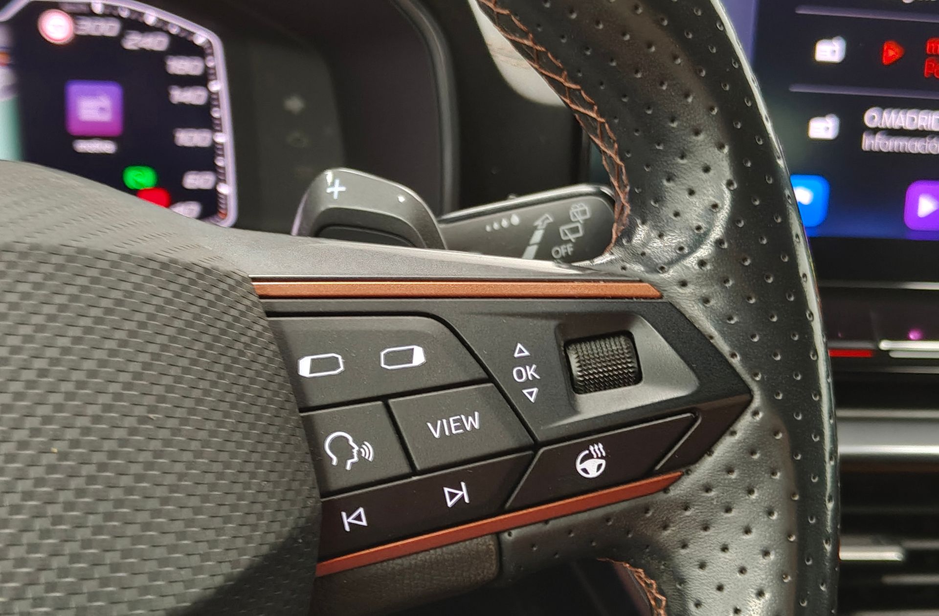 Cupra Formentor 1.4 e-Hybrid DSG - foto 32