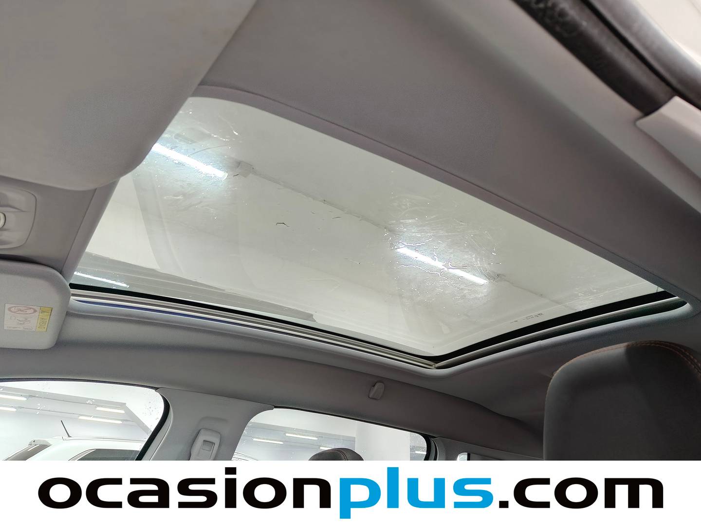 Extras y acabados del Peugeot 2008 Peugeot 2008 PureTech 110 S&S Crossway (110 CV)