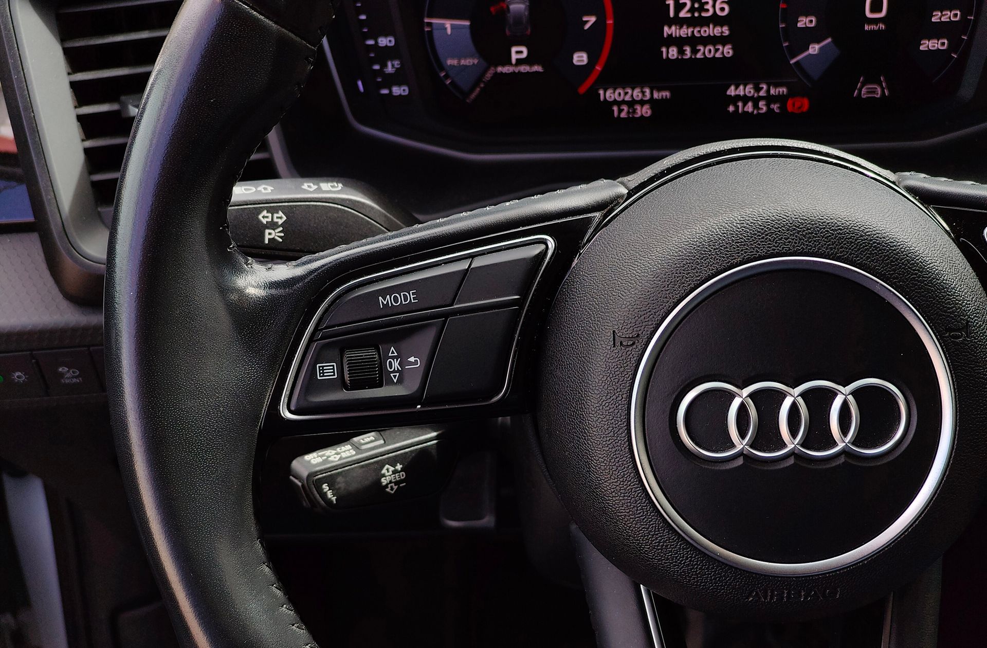 Audi A1 Sportback S line 40 TFSI S tronic - foto 31