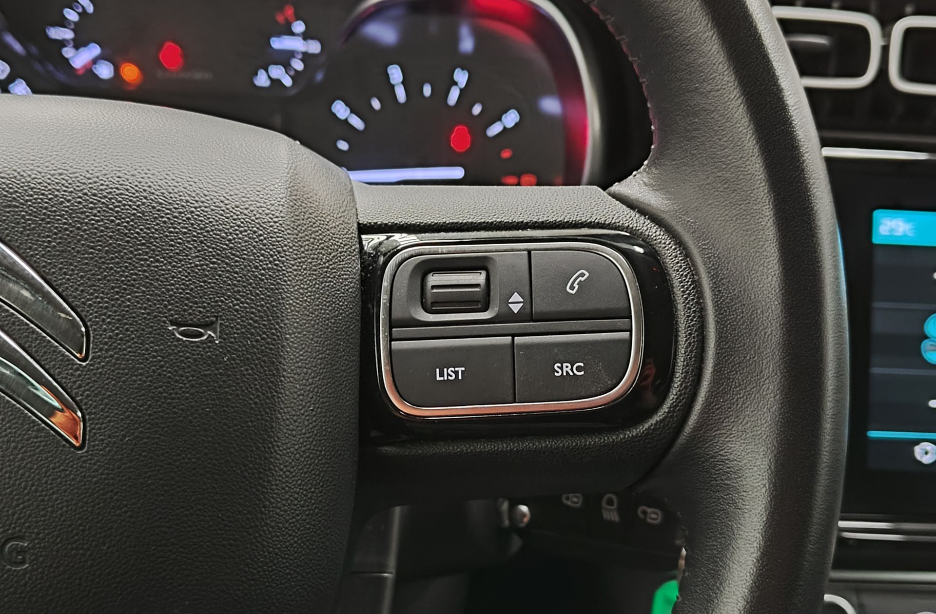 Citroën C3 Aircross PureTech 110 Plus - foto 27