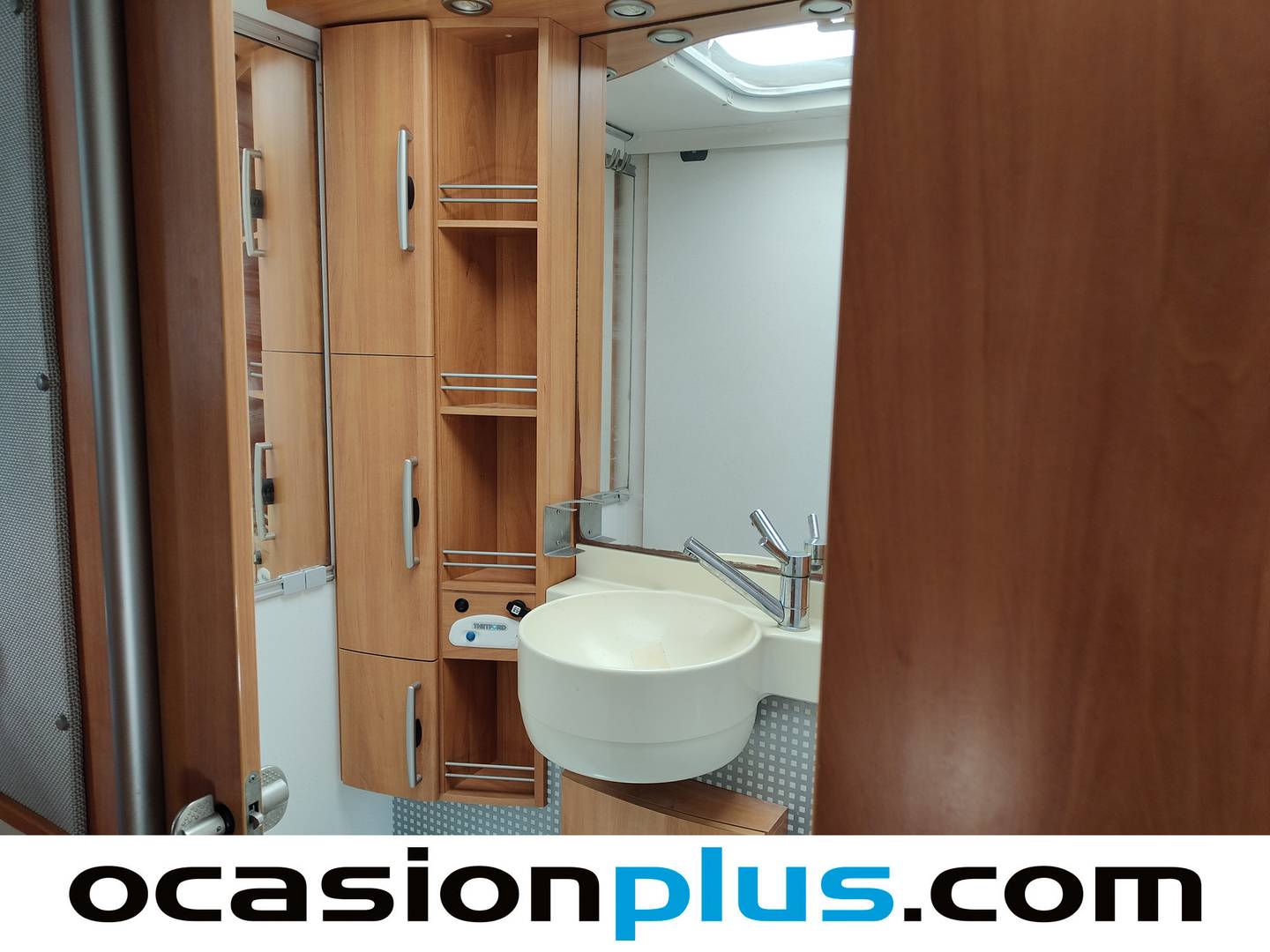 Hymer B 694 Hymer B 694 2.8D (145 CV) 4 Plazas manual