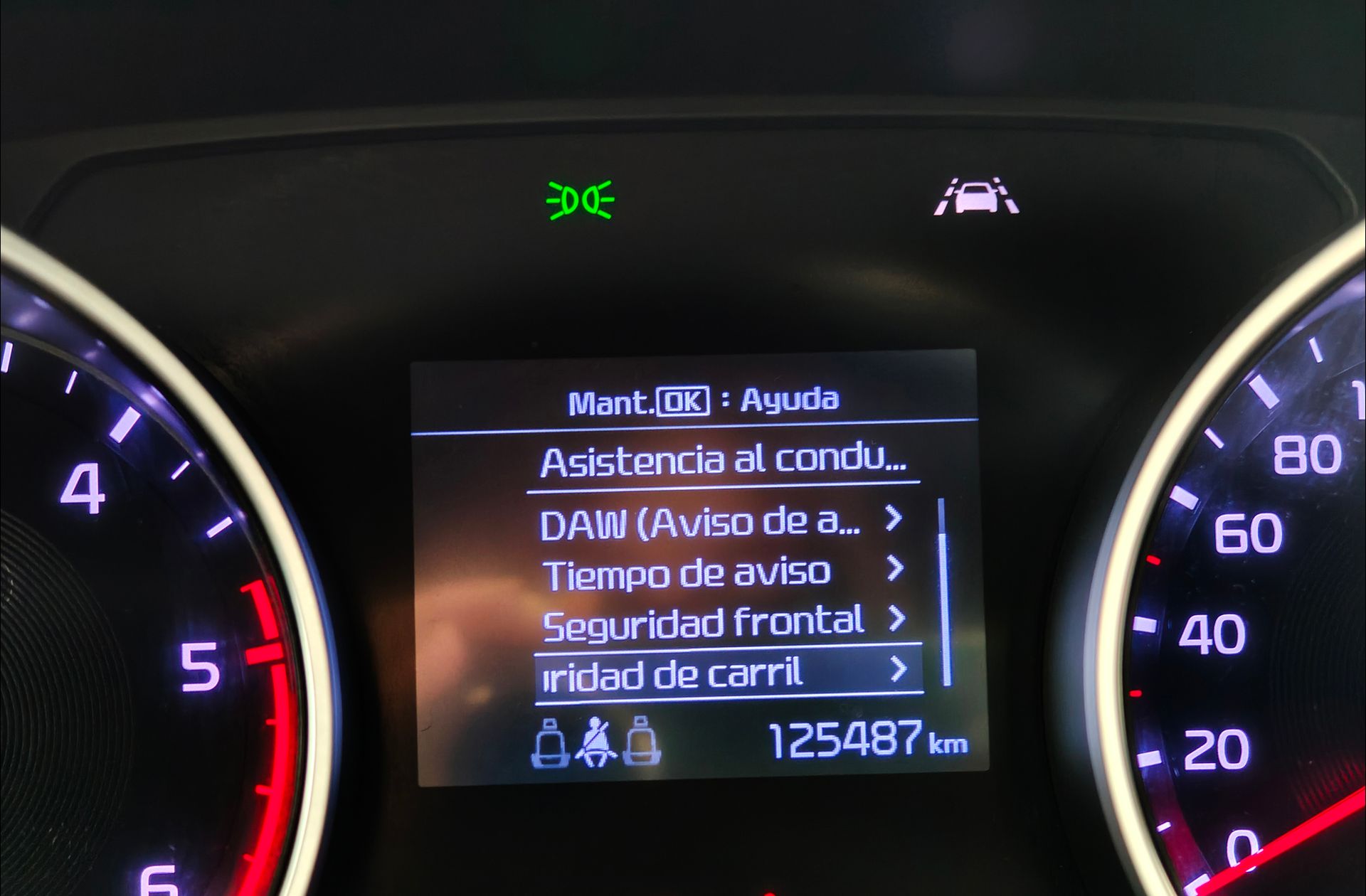 Kia Ceed 1.6 CRDi Tech - foto 15