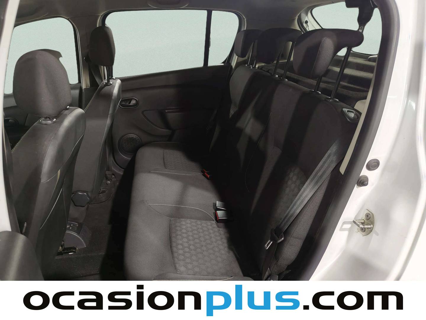 Foto asientos traseros Dacia Sandero Dacia Sandero Laureate dCi (75 CV)