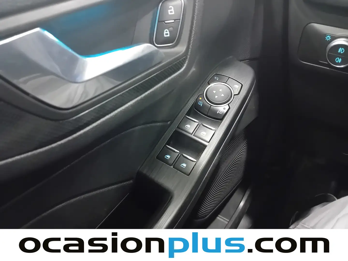 Foto Ford Kuga Ford Kuga 1.5 EcoBlue ST-Line (120 CV)