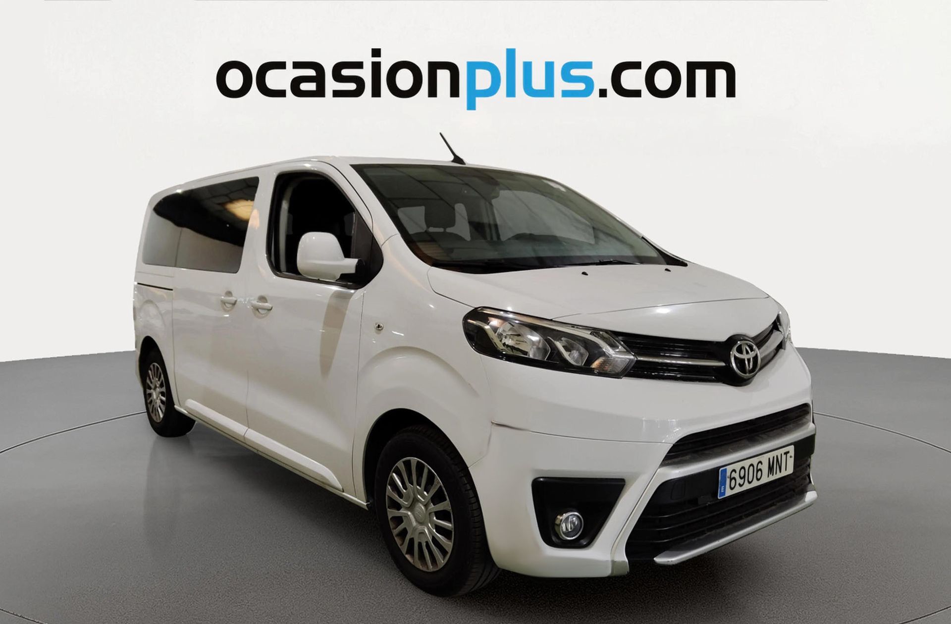 Toyota Proace Verso 2.0D VX Plus Shuttle L1 9 plazas - foto 2