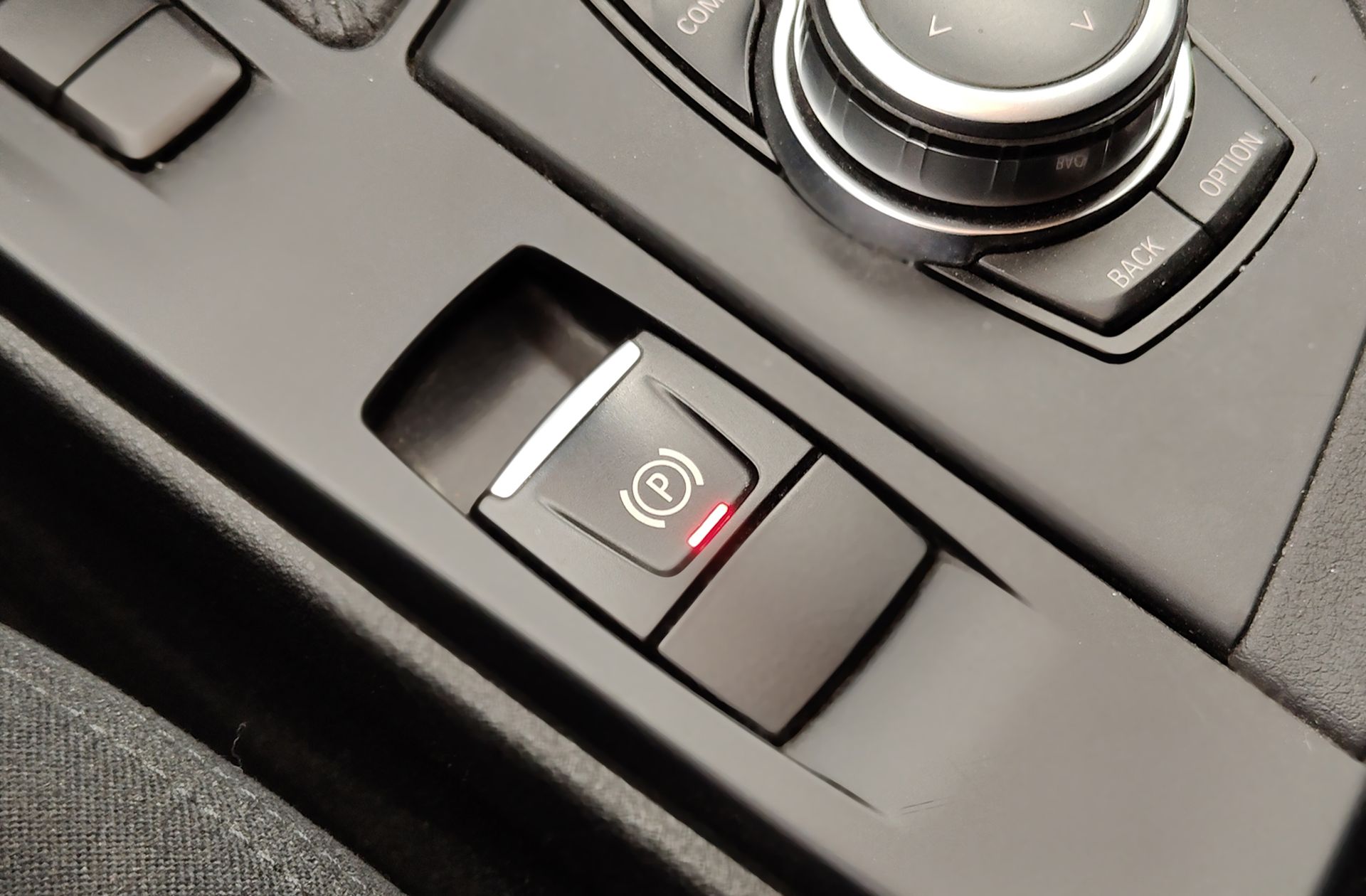 BMW X1 sDrive18d - foto 31