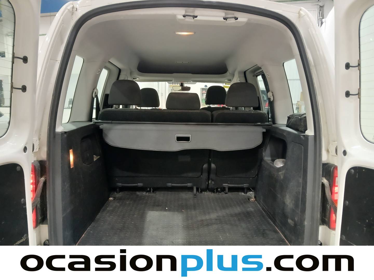 Fotos maletero Volkswagen Caddy Volkswagen Caddy Trendline 1.4 TGI BM (110 CV)