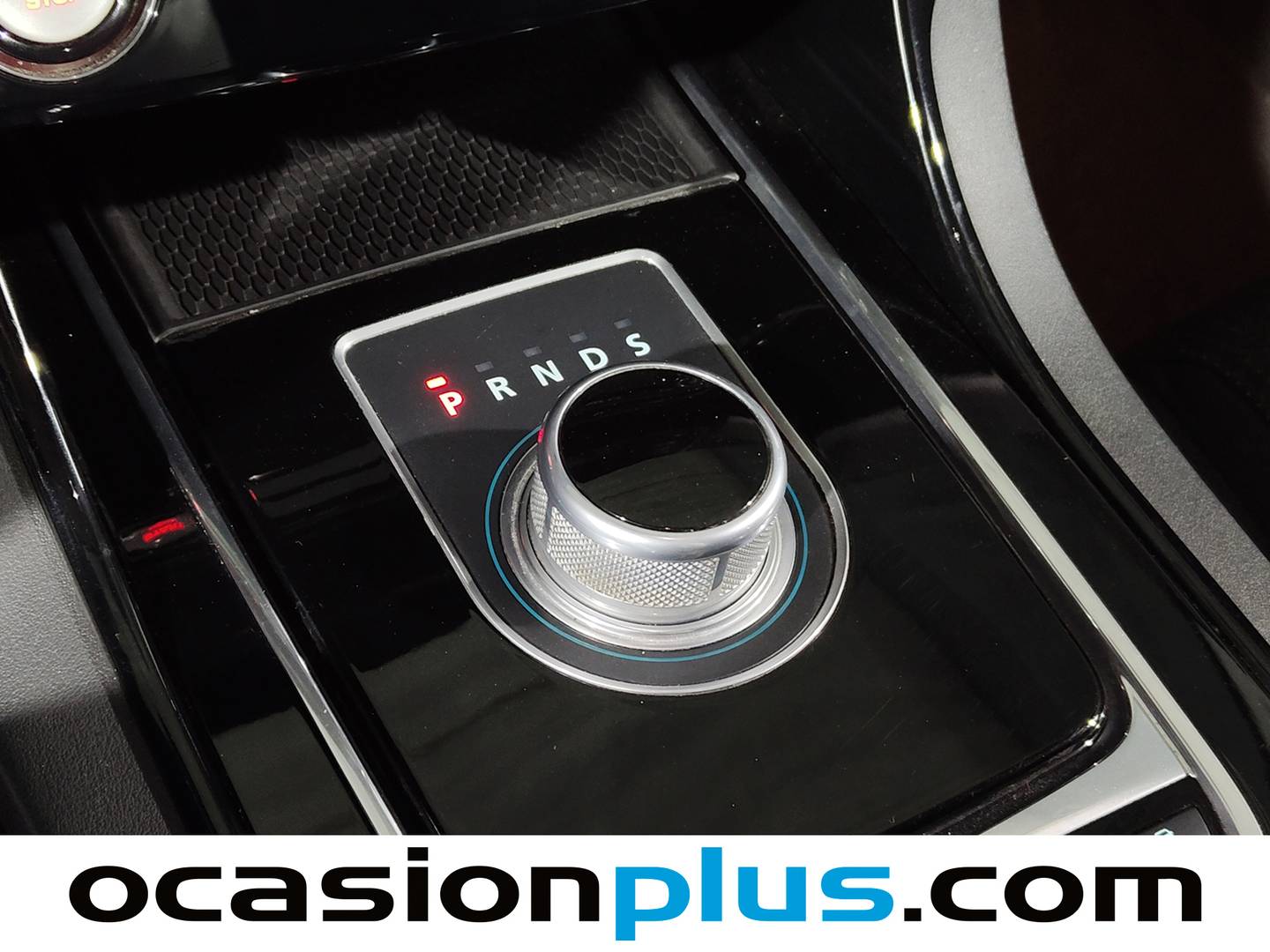 Foto Jaguar XE Jaguar XE 2.0 Diesel Pure RWD Auto (180 CV)