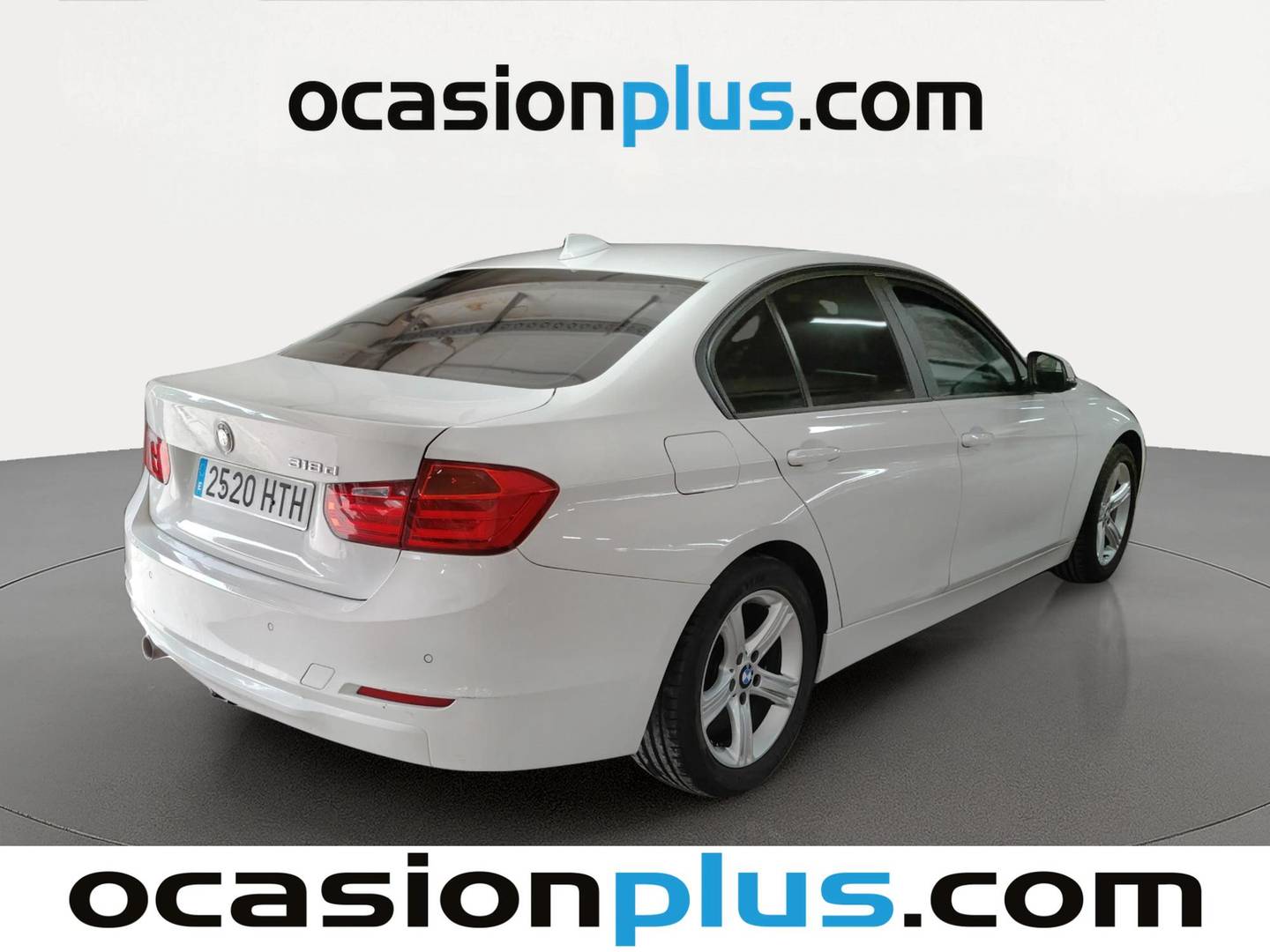 Foto trasera BMW Serie 3 BMW Serie 3 318d (143 CV) derecha