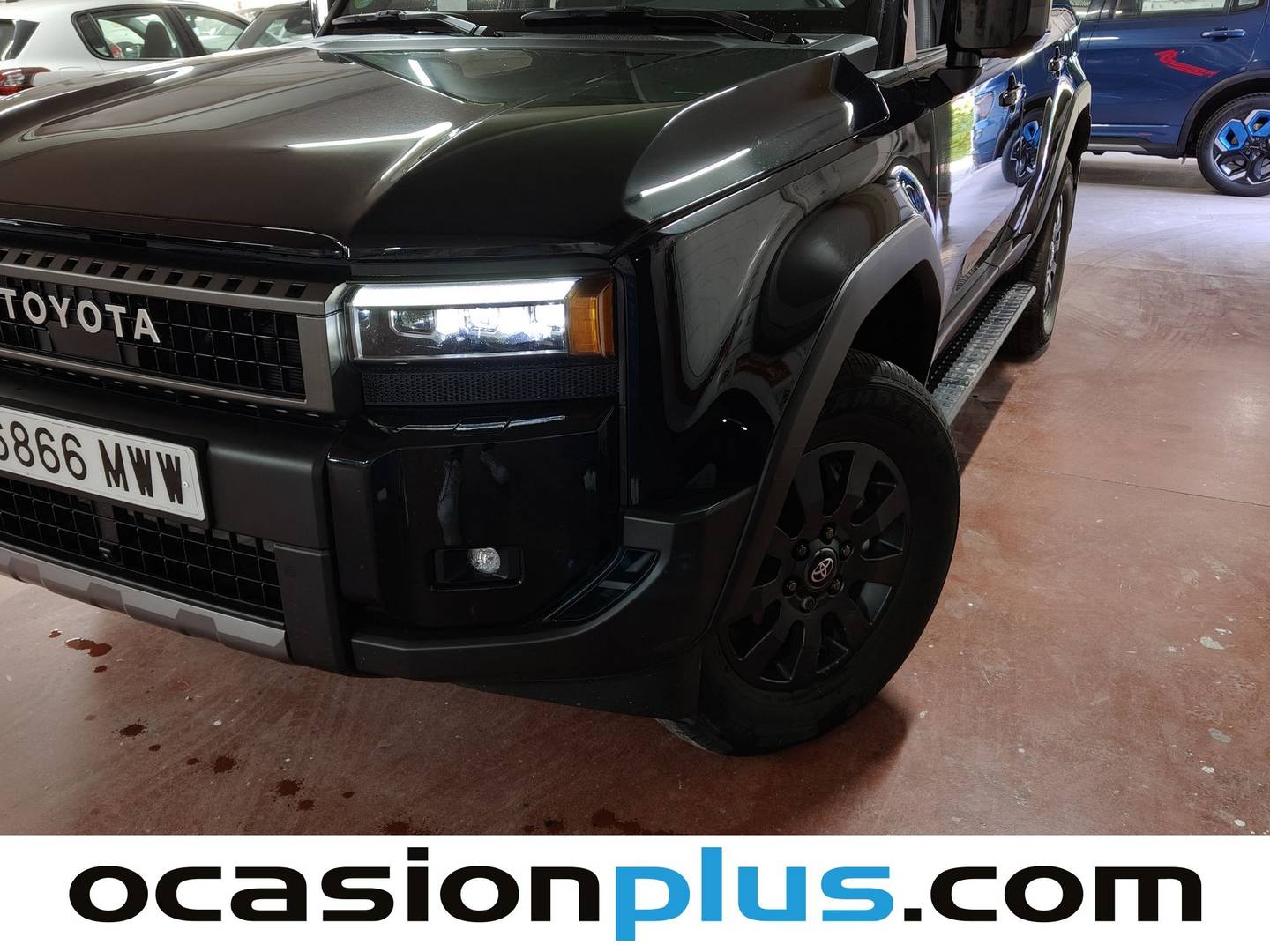 Foto Toyota Land Cruiser Toyota Land Cruiser 2.8 D-4D VXL Auto (204 CV)