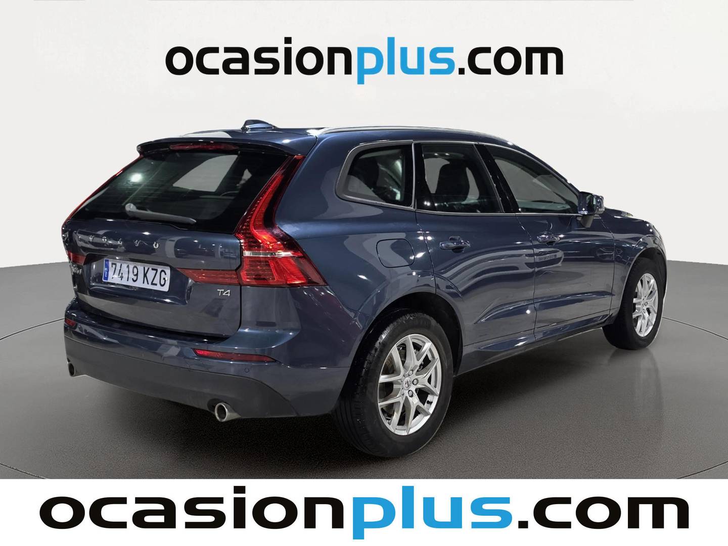 Foto trasera Volvo XC60 Volvo XC60 T4 Momentum Auto (190 CV) derecha