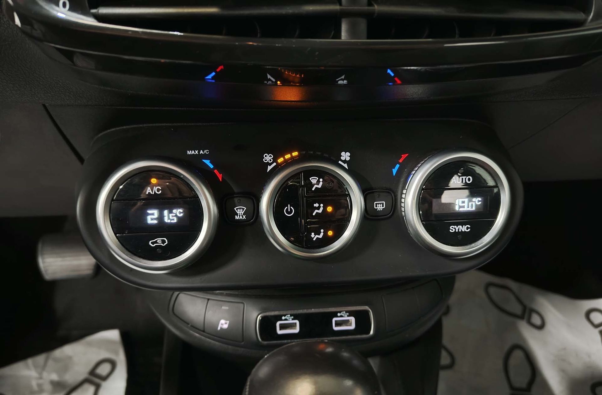 Fiat 500X 1.3 Firefly Sport 4x2 DCT - foto 30