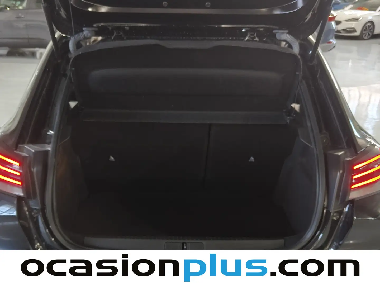 Foto Peugeot 208 Peugeot 208 PureTech 100 Allure (100 CV)