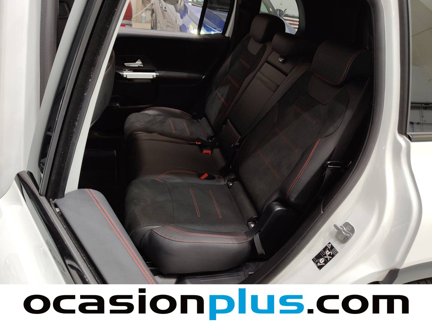 Foto Mercedes GLB Mercedes-Benz GLB 200 d 4Matic Pack AMG (150 CV)