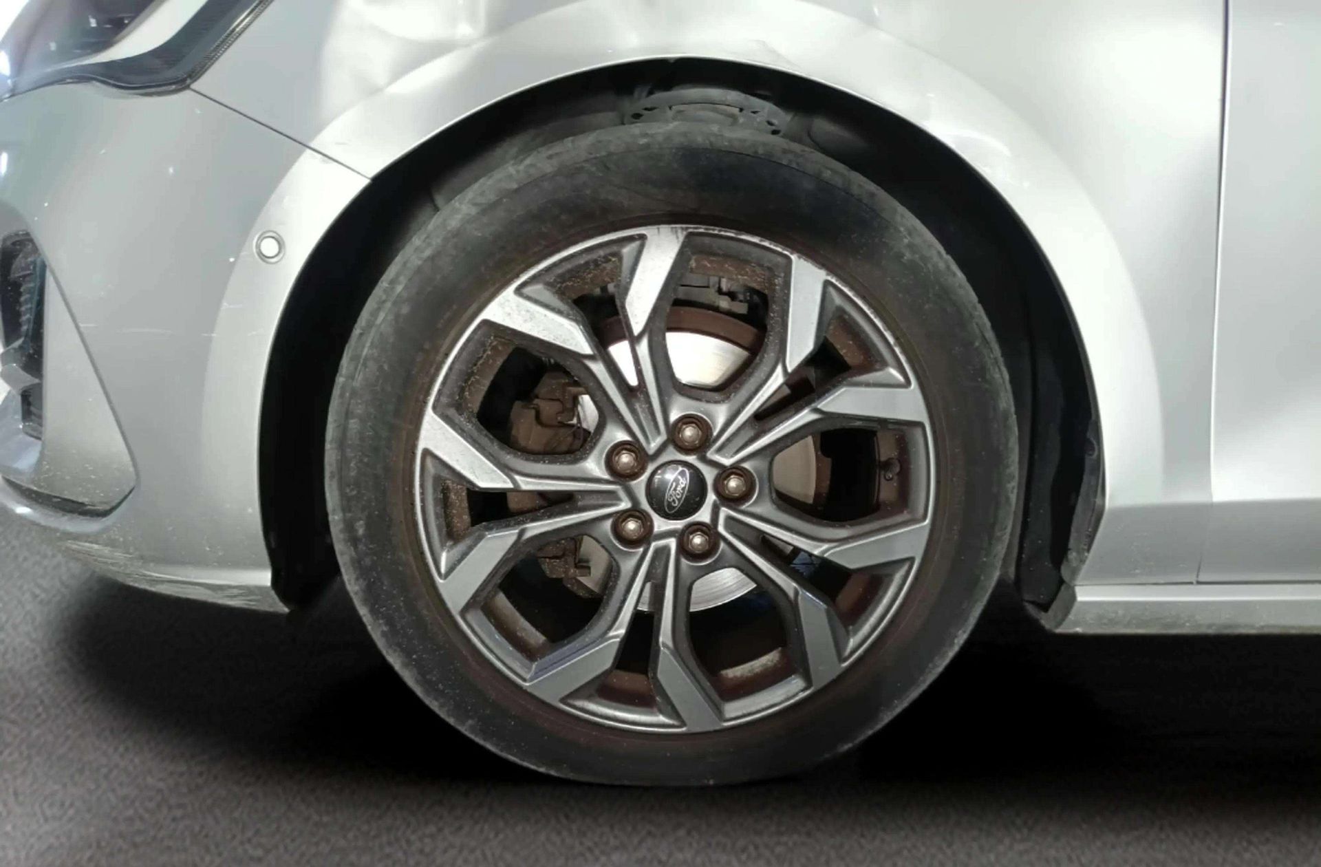 Ford Focus 1.0 EcoBoost MHEV ST-Line - foto 37