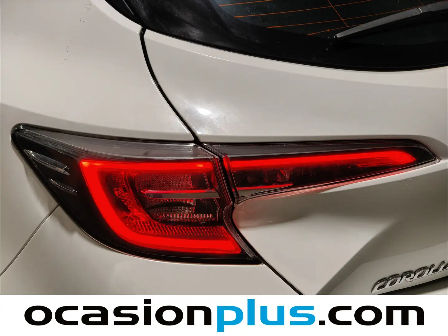 Foto Toyota Corolla Toyota Corolla 125H Business E-CVT (122 CV)