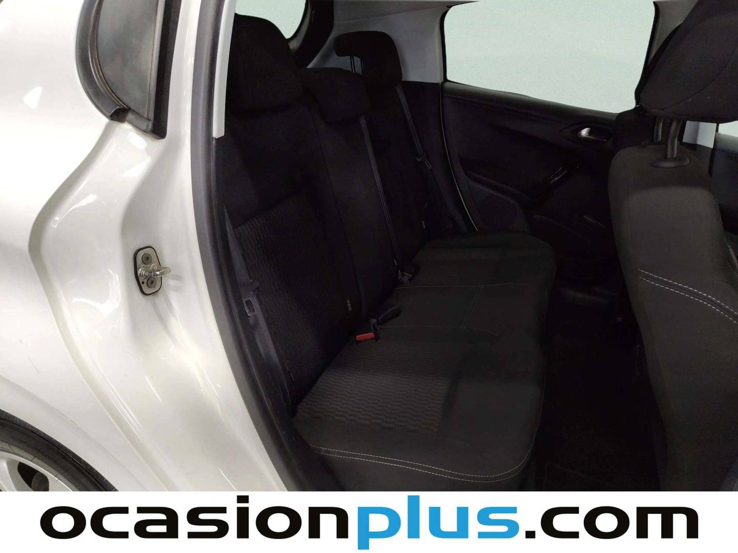 Peugeot 208 Peugeot 208 1.2 PureTech Active (82 CV) gasolina