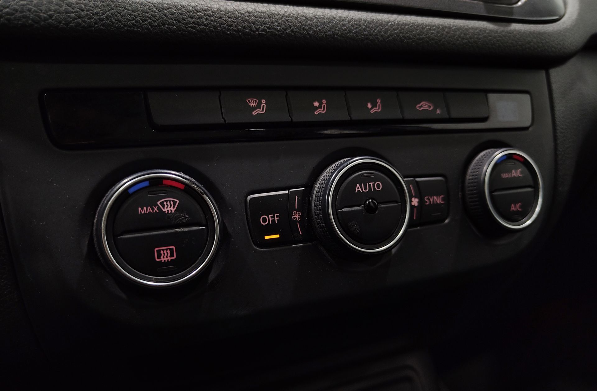 Volkswagen Tiguan T1 2.0 TDI BMT 4x2 - foto 30