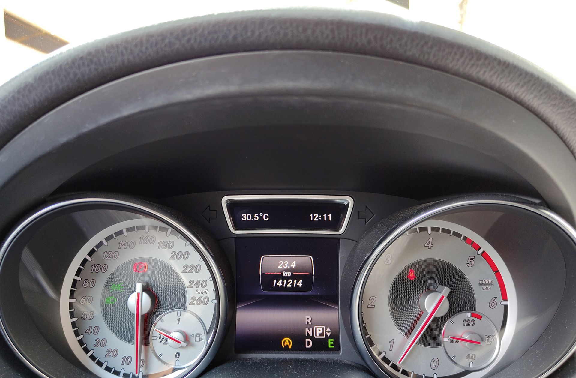 Mercedes-Benz CLA Shooting Brake 200 CDI Urban - foto 22