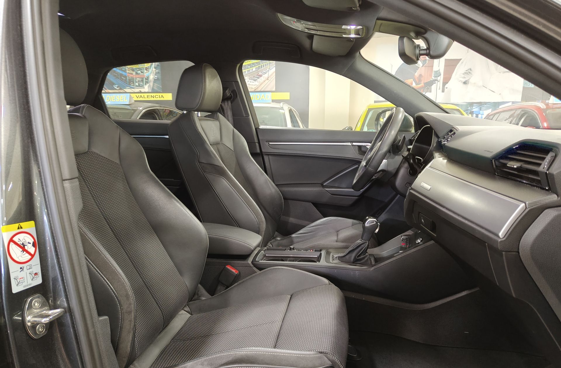 Audi Q3 S line 35 TDI S tronic - foto 21