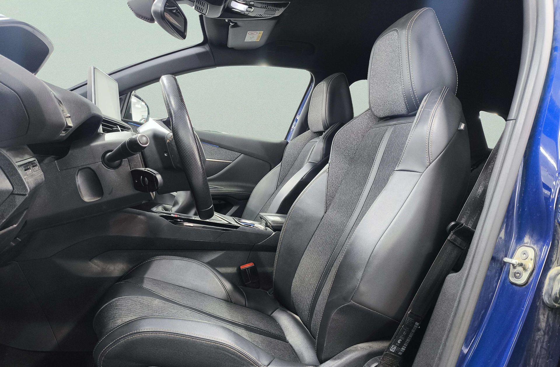 Peugeot 3008 PureTech 130 GT Line - foto 11