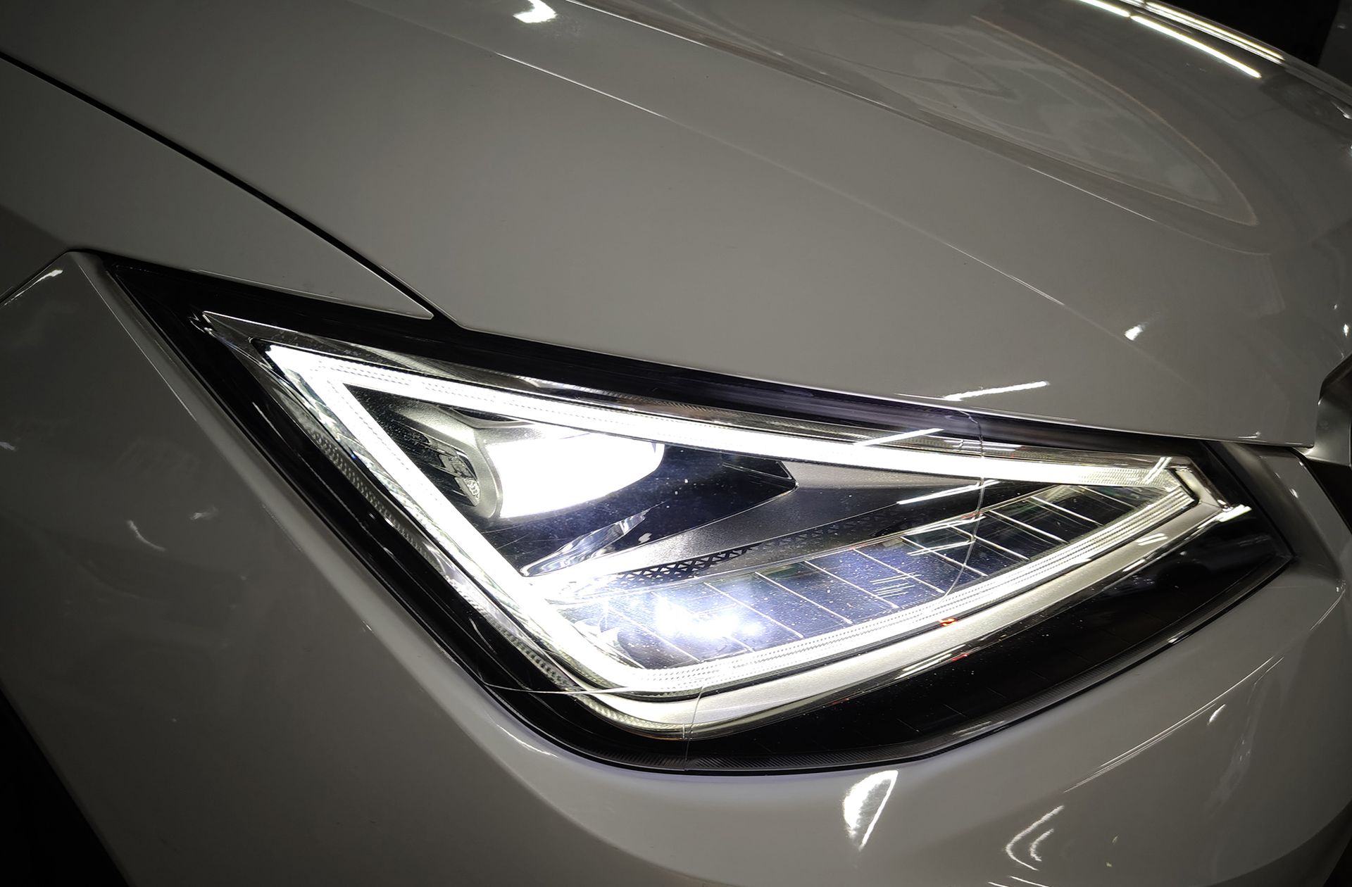SEAT Arona 1.0 TSI Xperience XL - foto 14
