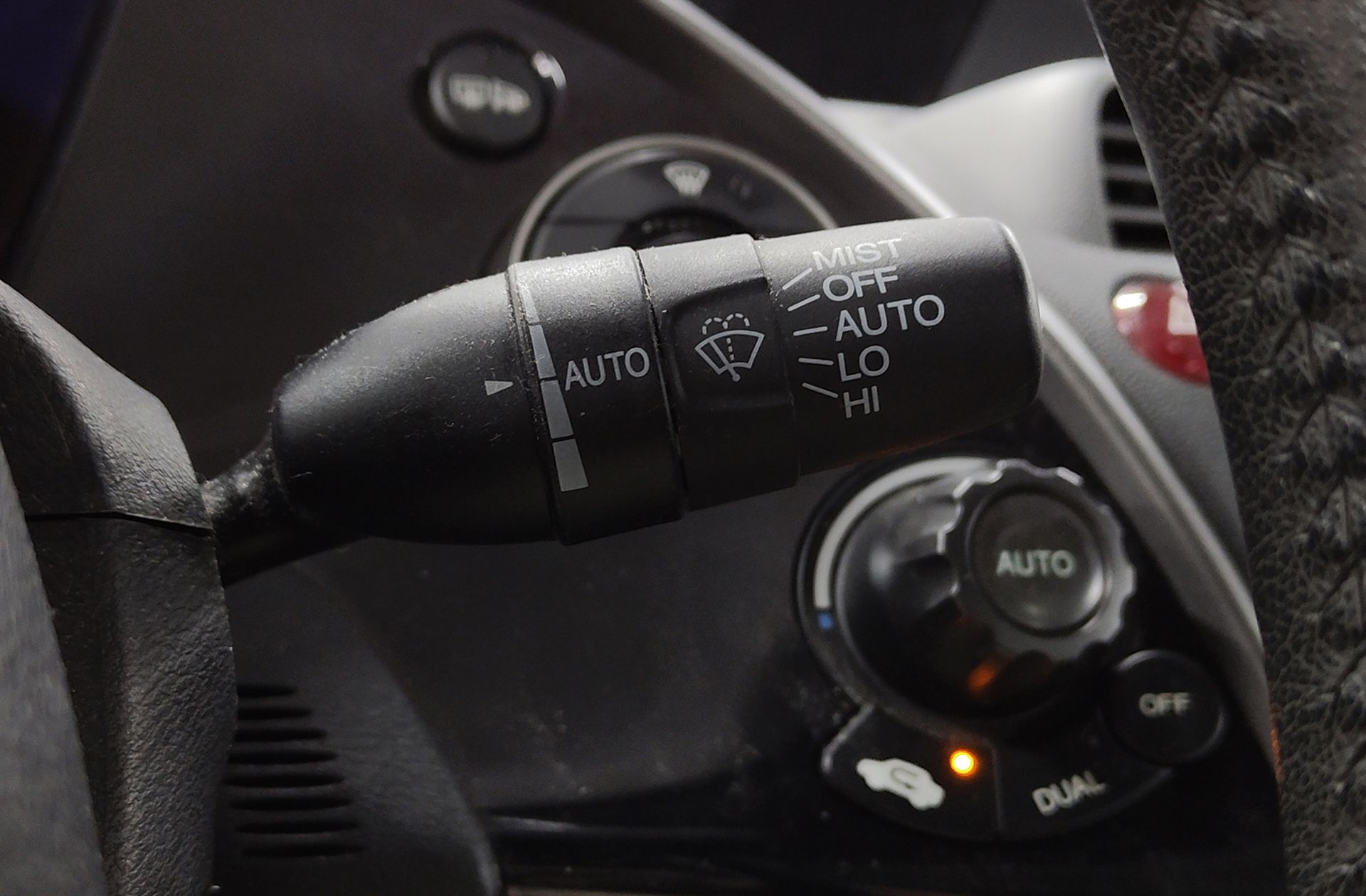 Honda Civic 2.2 i-CTDi Executive Textil - foto 28