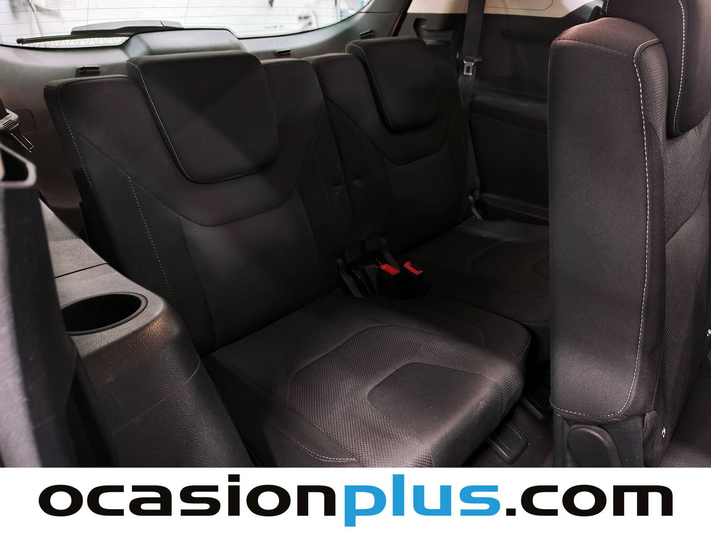 Extras y acabados del Ford S-MAX Ford S-Max 2.5 Duratec Atkinson FHEV Titanium Auto (190 CV) 7 Plazas