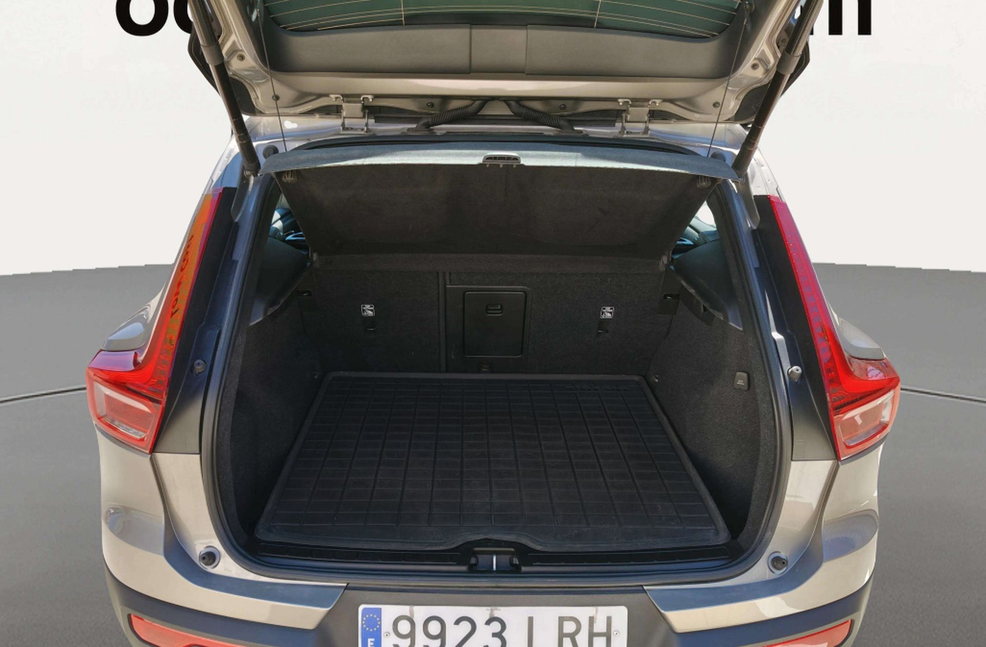 Volvo XC40 T3 Momentum Pro - foto 18
