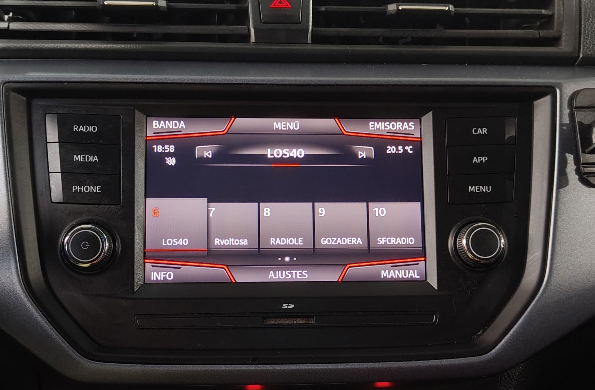 SEAT Arona 1.0 TSI Ecomotive Style Edition - foto 29