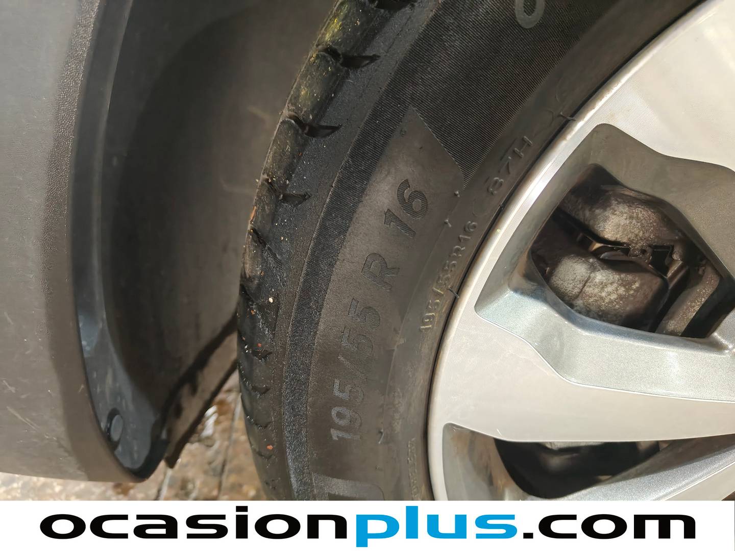 KIA Stonic KIA Stonic 1.0 T-GDi Drive DCT (100 CV) seminuevo