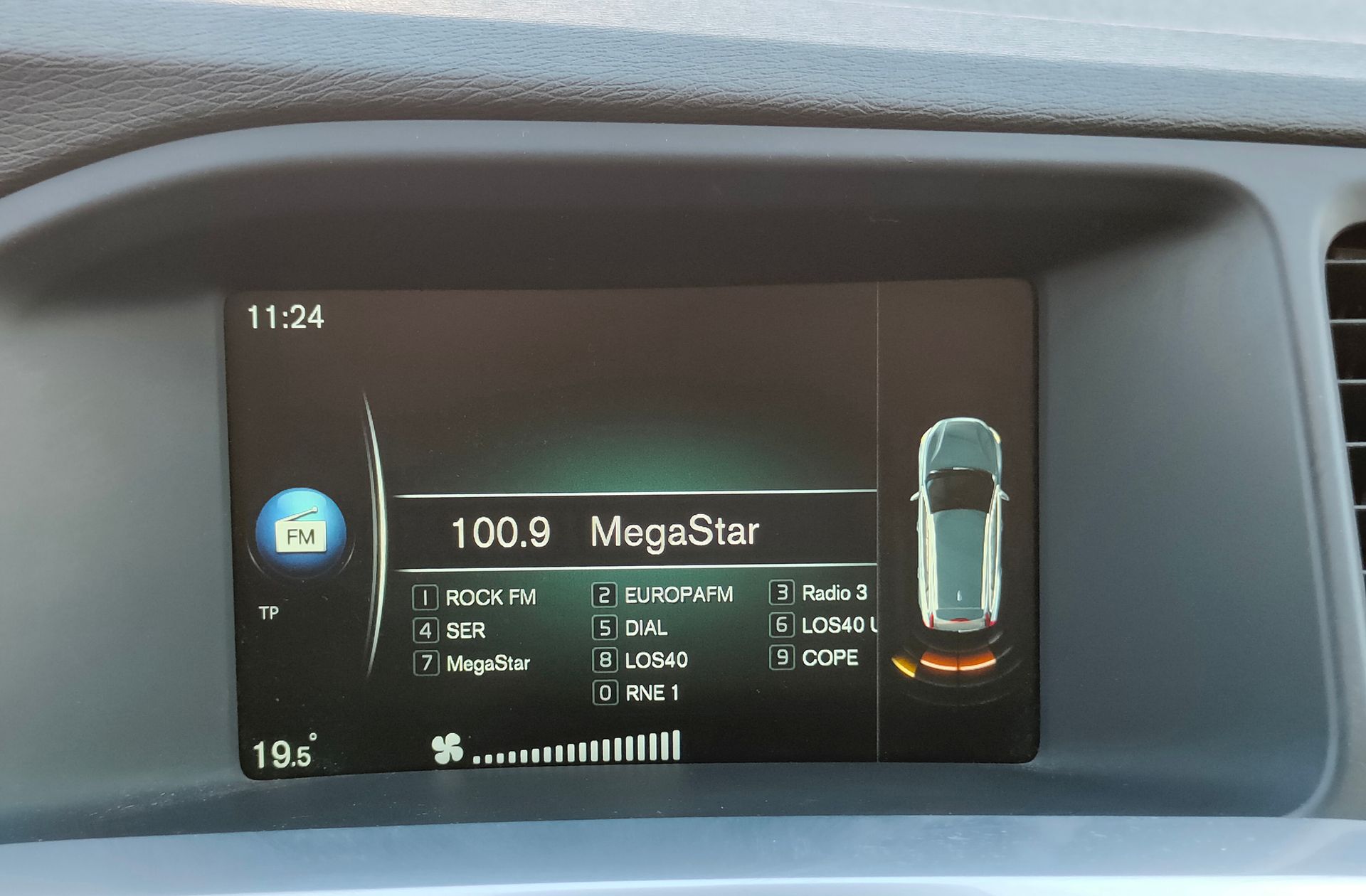 Volvo V60 D3 Kinetic - foto 7