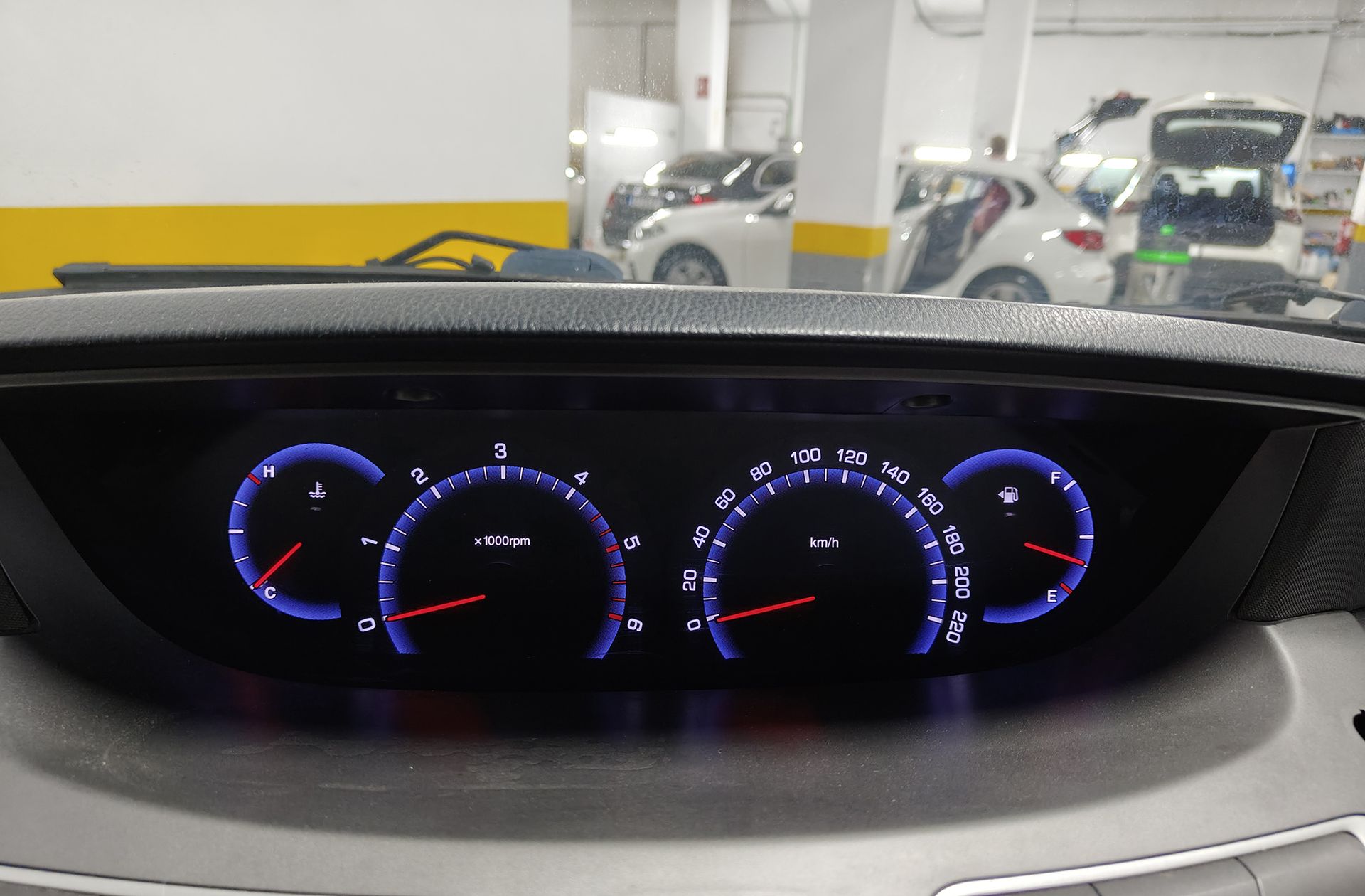 SsangYong Rodius 2.0 e-Xdi Limited 7 plazas - foto 25