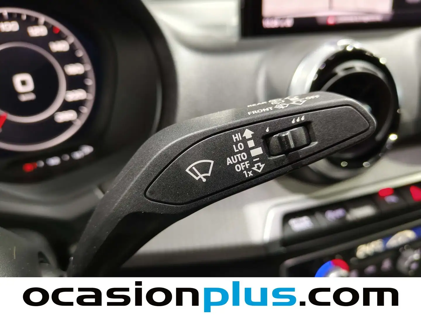 Foto Audi Q2 Audi Q2 Black Line 35 TDI  Pack S-line (150 CV) S tronic