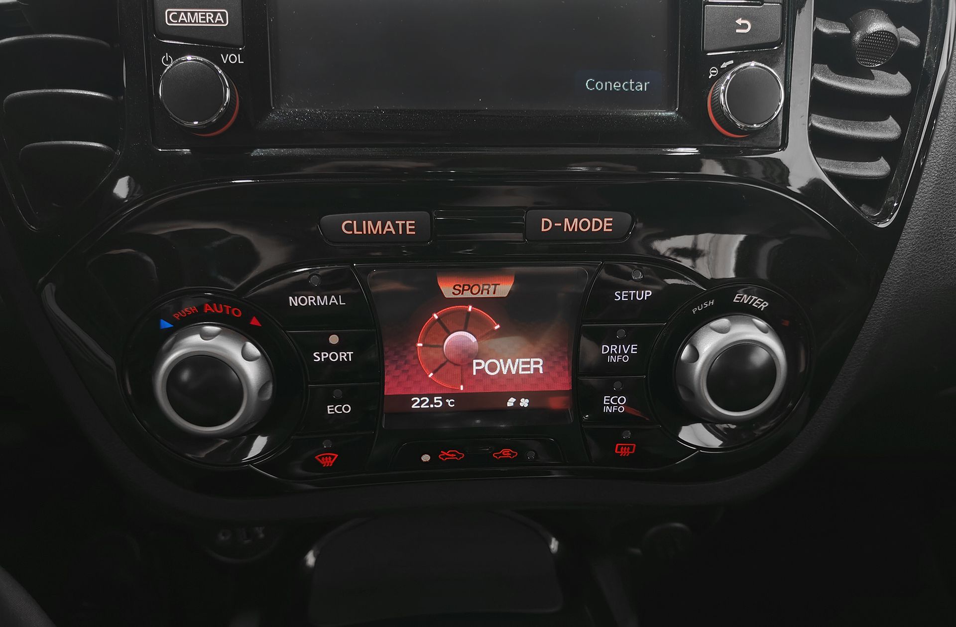 Nissan Juke dCi 110 N-Connecta - foto 33