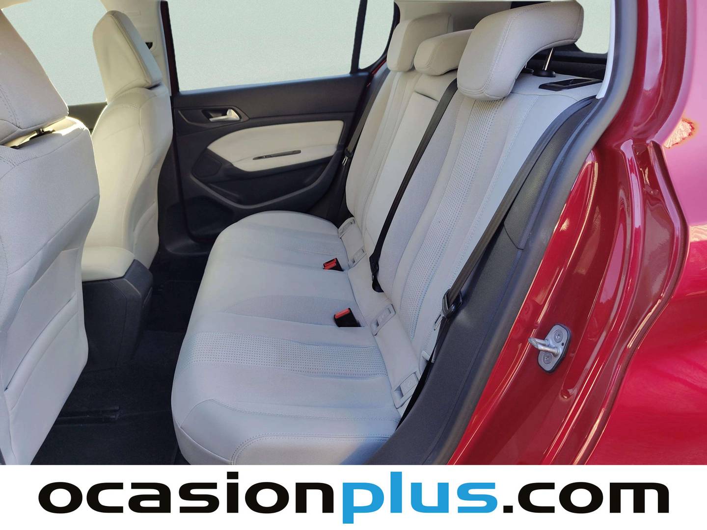 Foto asientos traseros Peugeot 308 Peugeot 308 PureTech 130 S&S Allure EAT6 (130 CV)