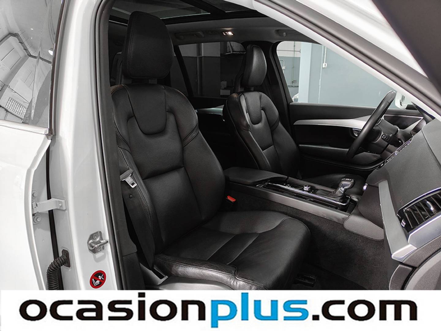 Foto Volvo XC90 Volvo XC90 D5 Momentum AWD Auto (225 CV) 7 Plazas