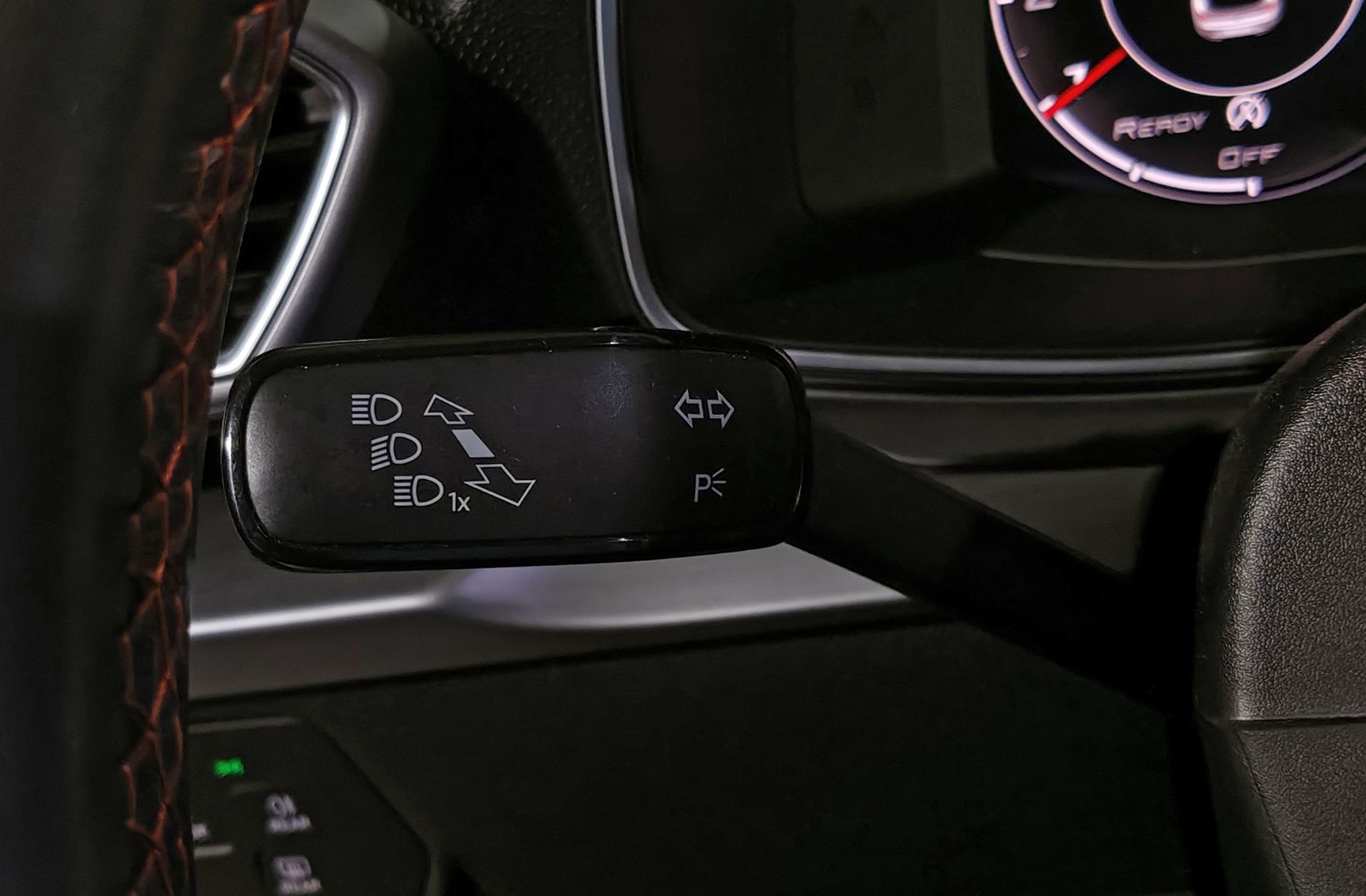 SEAT León 1.5 eTSI FR Special Edition Vision DSG - foto 31
