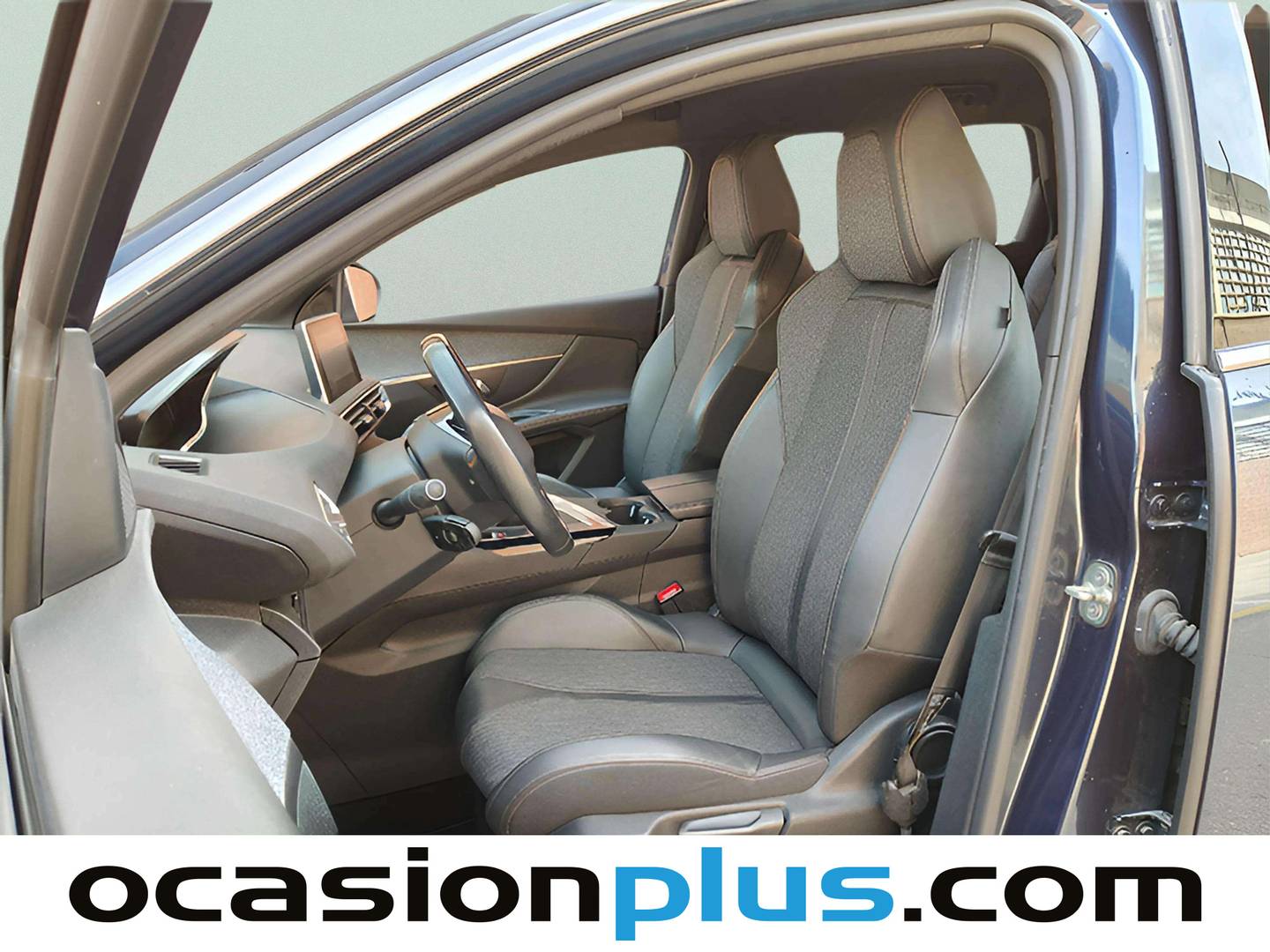 Foto asientos traseros Peugeot 5008 Peugeot 5008 1.2L PureTech S&S GT Line (130 CV) 7 Plazas