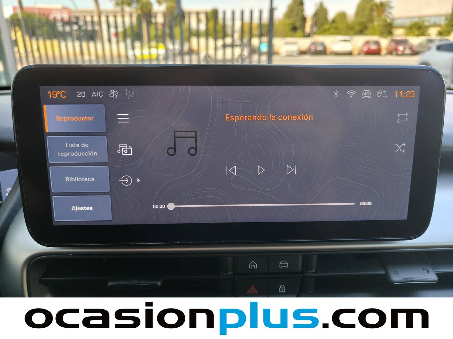 Foto Jeep Avenger Jeep Avenger 1.2 G Summit (100 CV)