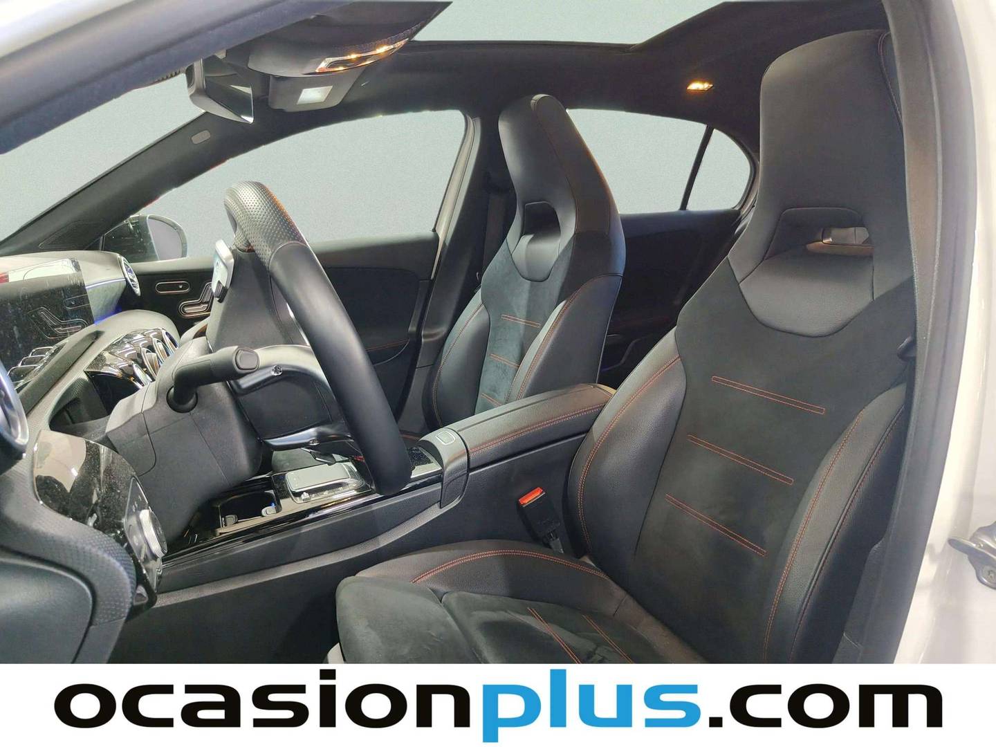 Foto asientos delanteros Mercedes Clase A Mercedes Clase A 200 (163 CV) Pack AMG