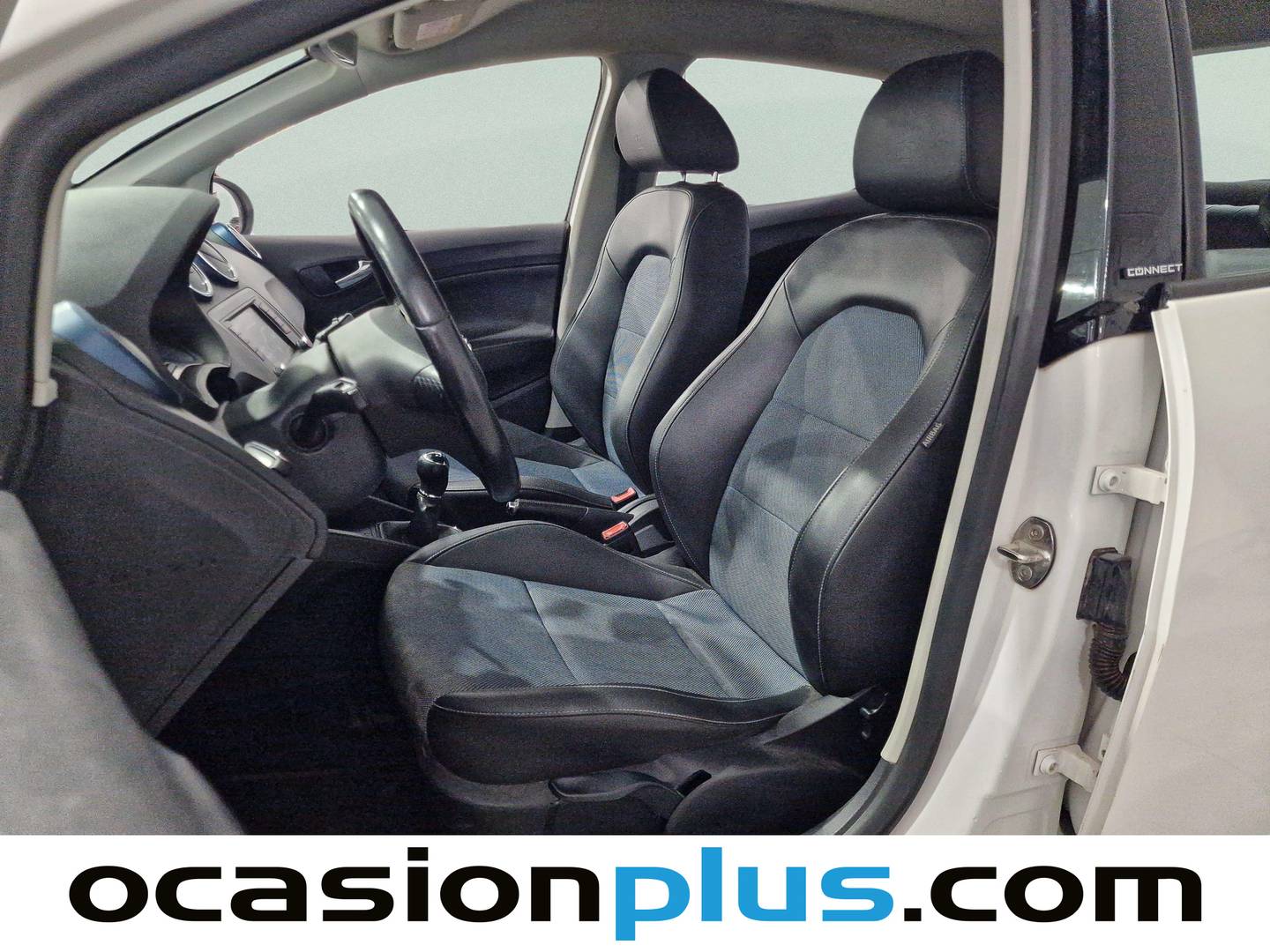Foto asientos delanteros Seat Ibiza SEAT Ibiza 1.0 EcoTSI Style Connect (95 CV)