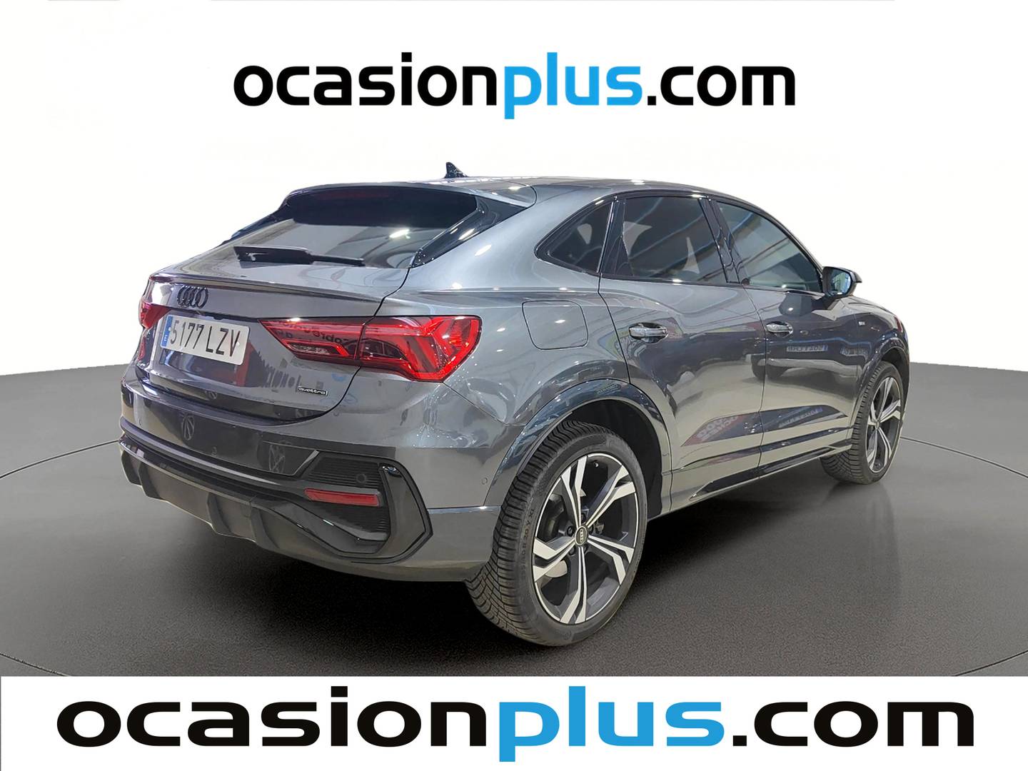 Foto trasera Audi Q3 Sportback Audi Q3 Sportback Black Line 40 TDI Quattro (200 CV) S Tronic S-Line derecha