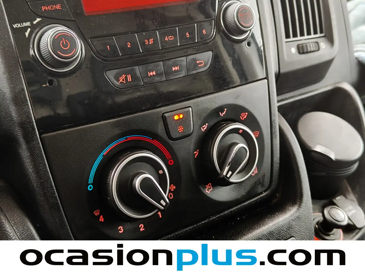 Foto Citroën Jumper Citroen Jumper Furgon BlueHDi 140 35 L2H2 (140 CV)