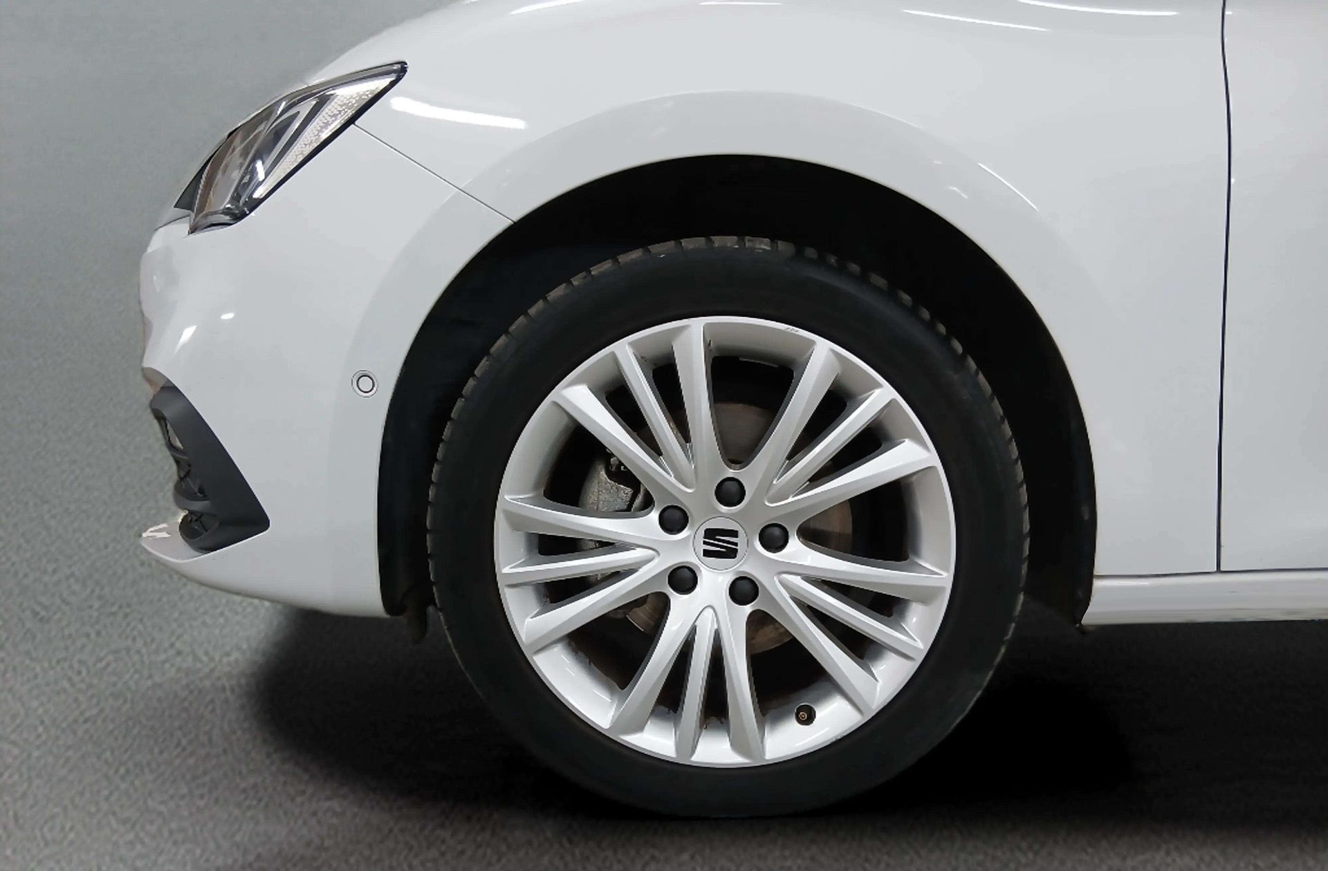 SEAT León 1.5 eTSI Style Special Edition Vision DSG - foto 32