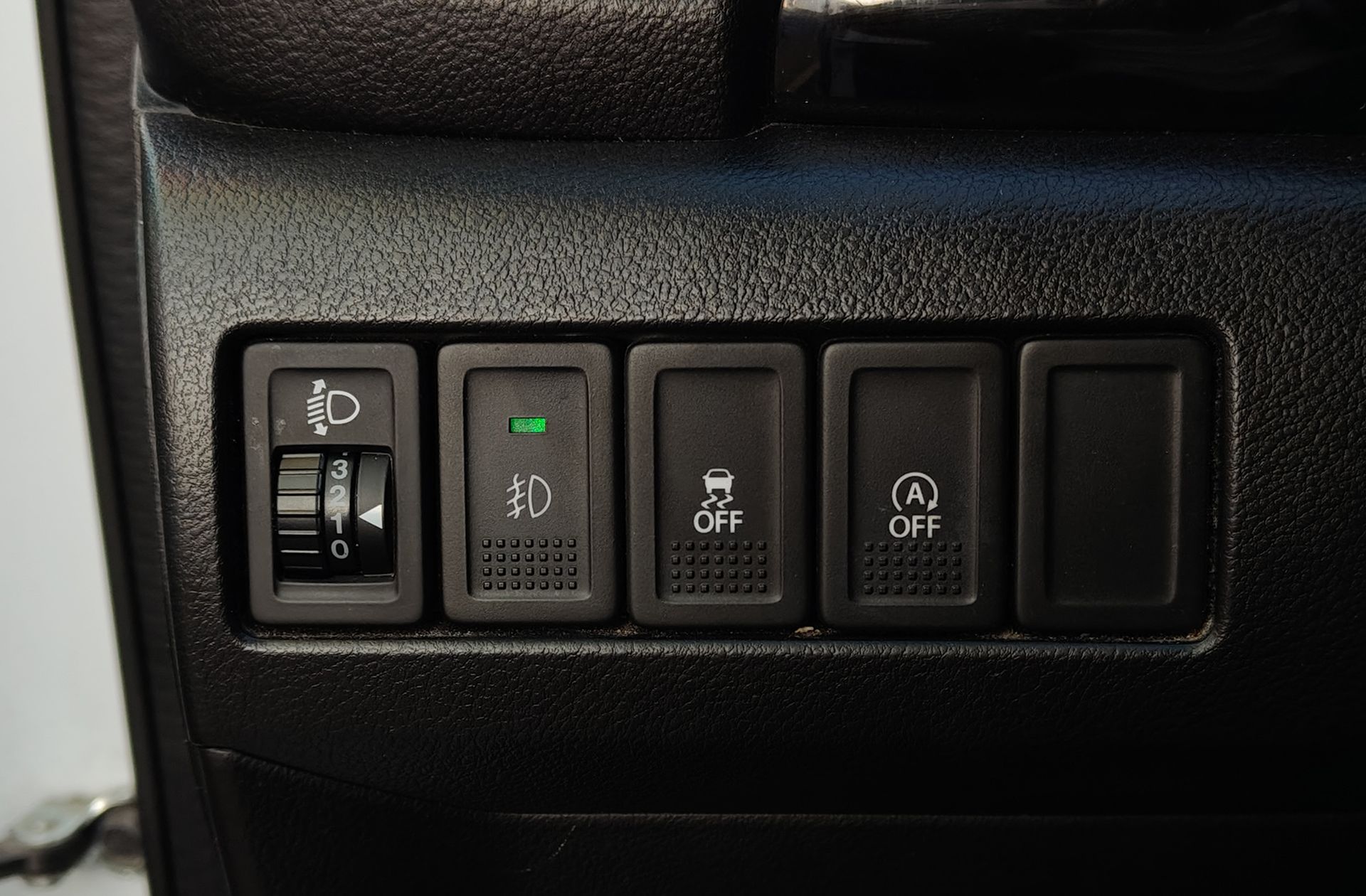 Suzuki Vitara 1.6 Ddis GLE - foto 26