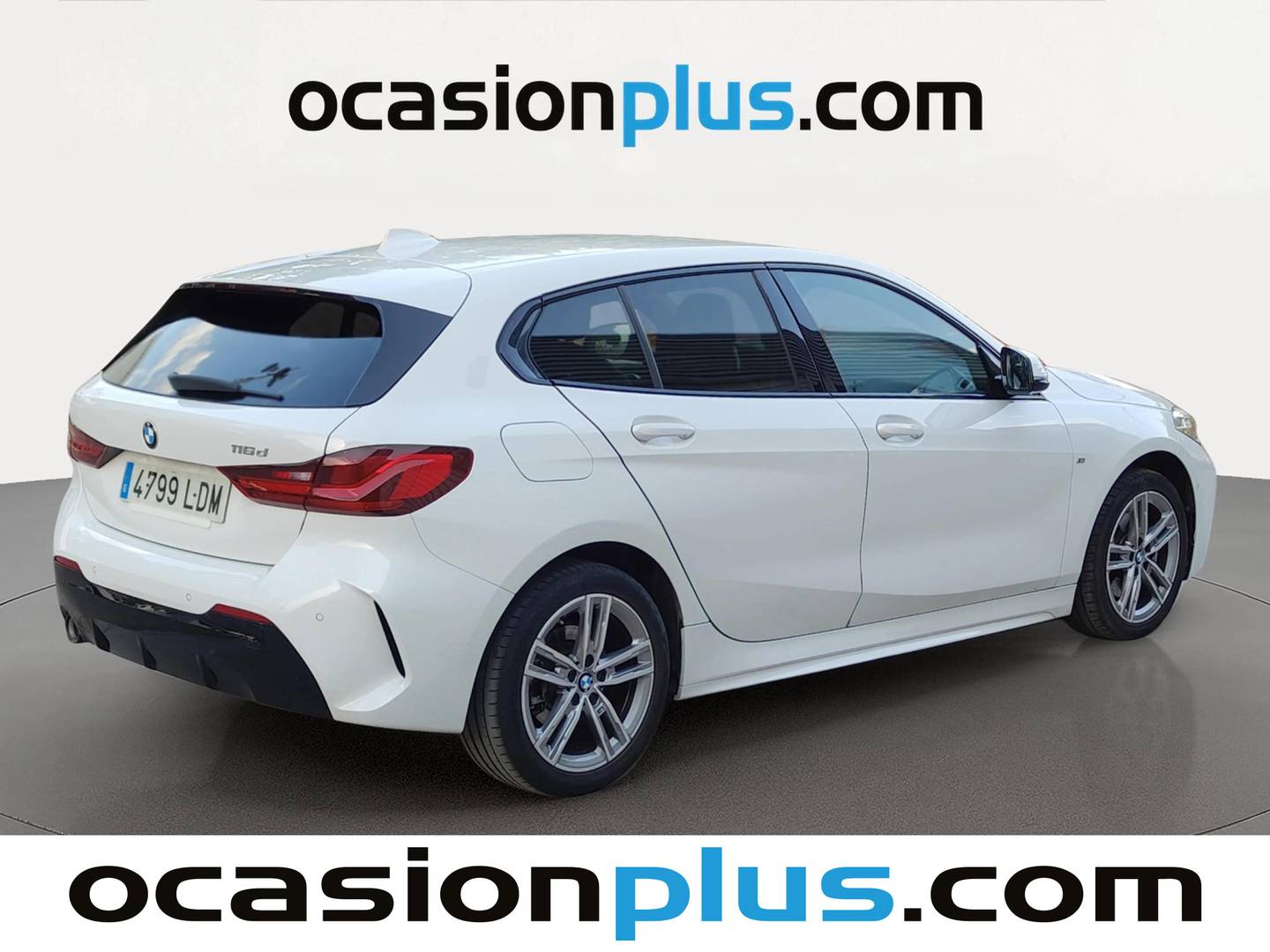 Foto trasera BMW Serie 1 BMW Serie 1 116d (116 CV) Pack M derecha